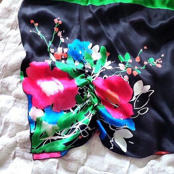 Bebe 100% SILK Asymmetrical Tunic Top/Dress | TAG ON NEVER WORN | Near Vintage - Picture 6 of 14